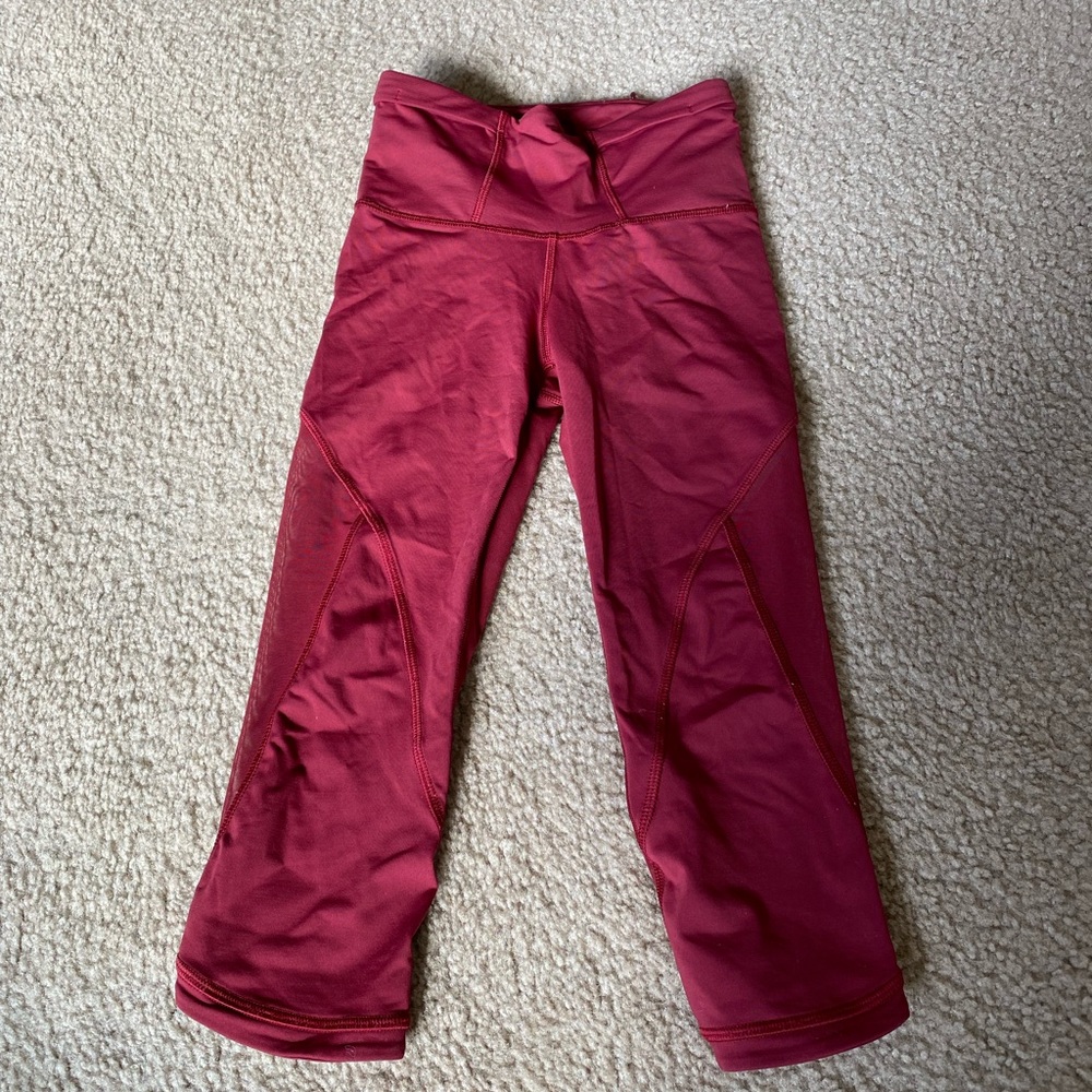 Size 0 Maroon Lululemon Capris